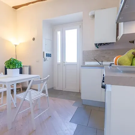 Centralissimo, Vista Alpi! Apartment *